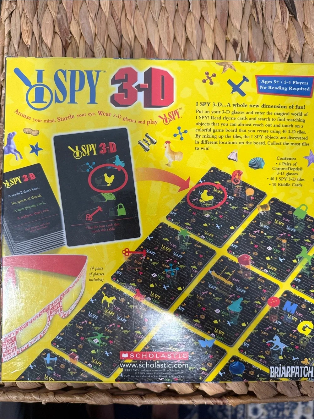 Scholastic I SPY 3-D Game - Red, Yellow, Blue, Purple